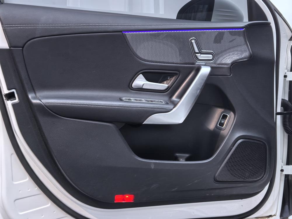 Mercedes-Benz A-Class 2022 A 200 L Sport Sedan Style – фото 9