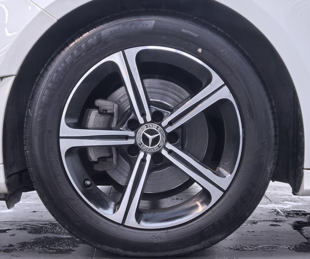 Mercedes-Benz A-Class 2022 A 200 L Sport Sedan Style – фото 11