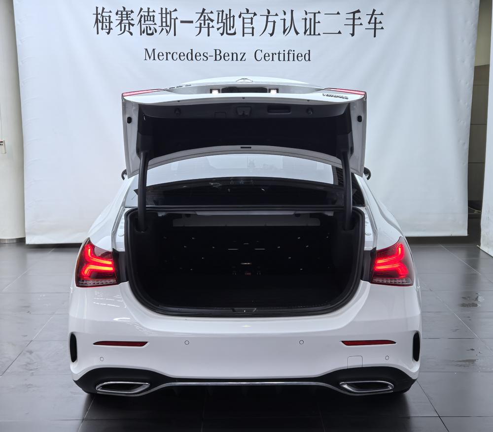 Mercedes-Benz A-Class 2022 A 200 L Sport Sedan Style – фото 19