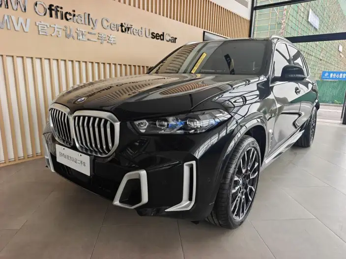 BMW X5 2023 Model xDrive40Li M Sports Set – фото 1