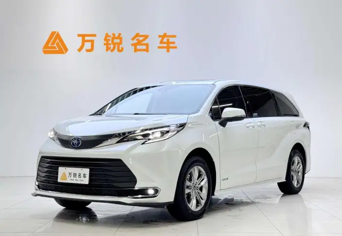 Toyota Sienna 2023 Model Hybrid 2.5L Comfort Edition – фото 1