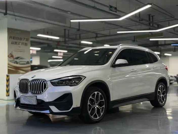 BMW X1 2022 Model sDrive25Li Leading Model – фото 1