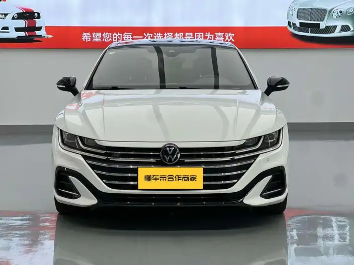 Volkswagen CC 2021 Model 380TSI Dazzling Edition – фото 2