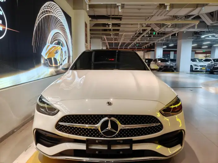 Mercedes-Benz C-Class 2024 Model C 260 L Sports Edition – фото 2