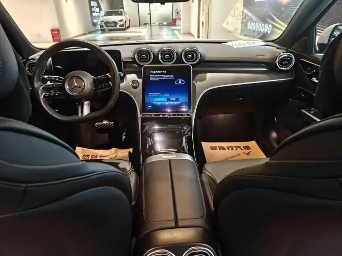 Mercedes-Benz C-Class 2024 Model C 260 L Sports Edition – фото 7