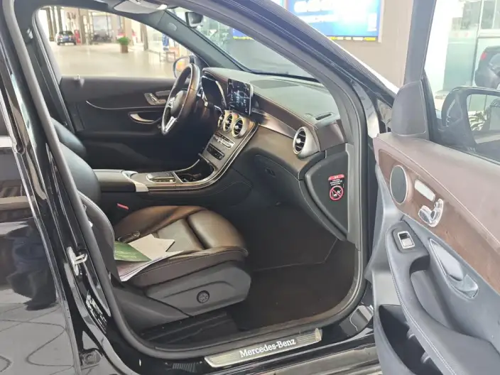 Mercedes-Benz GLC 2022 Model GLC 300 L 4MATIC Dynamic Model – фото 8