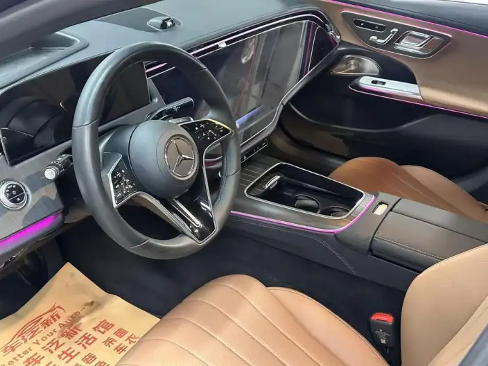 Mercedes-Benz E-Class 2024 Model E 300 L Luxury Model sedan – фото 9