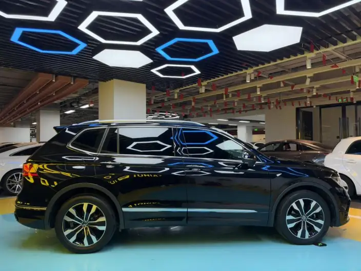 Volkswagen Tiguan L 2024 Model 330TSI 2WD R-Line Enjoy the version more – фото 6