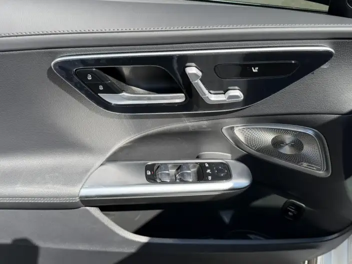 Mercedes-Benz C-Class 2026 Model C 260 L Sports sedan – фото 9