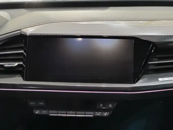 Audi Q4 e-tron 2022 Model 40 e-tron Genesis Edition – фото 7