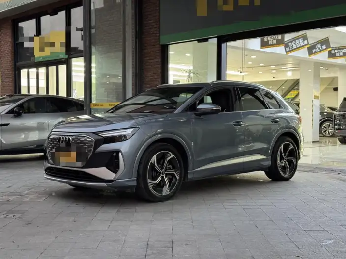 Audi Q4 e-tron 2022 Model 40 e-tron Genesis Edition – фото 8