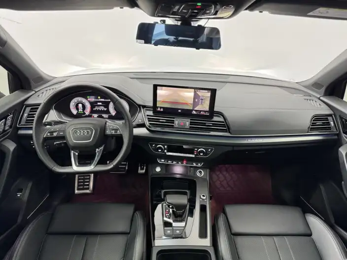 Audi Q5L 2025 Model quattro 45th Anniversary Collector Edition Edition 45TFSI Luxury Dynamic Model – фото 9