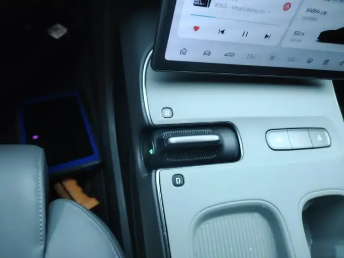 NIO ET5T 2024 Model 75kWh – фото 8