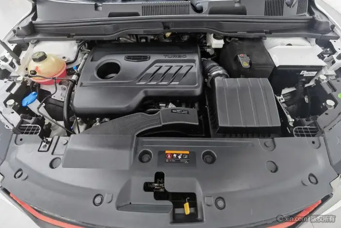 Geely Binyue 2021 Model 240T DCT Diamond Edition – фото 5