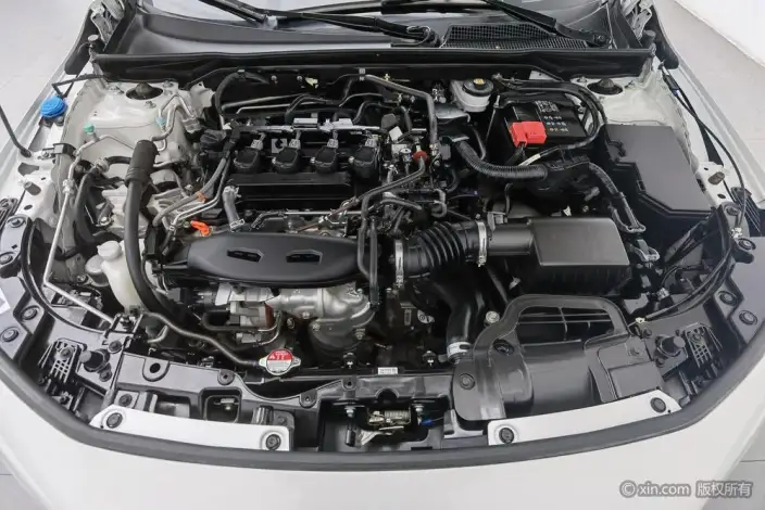 Honda Civic 2023 Model 240TURBO CVT Momentum Edition – фото 5