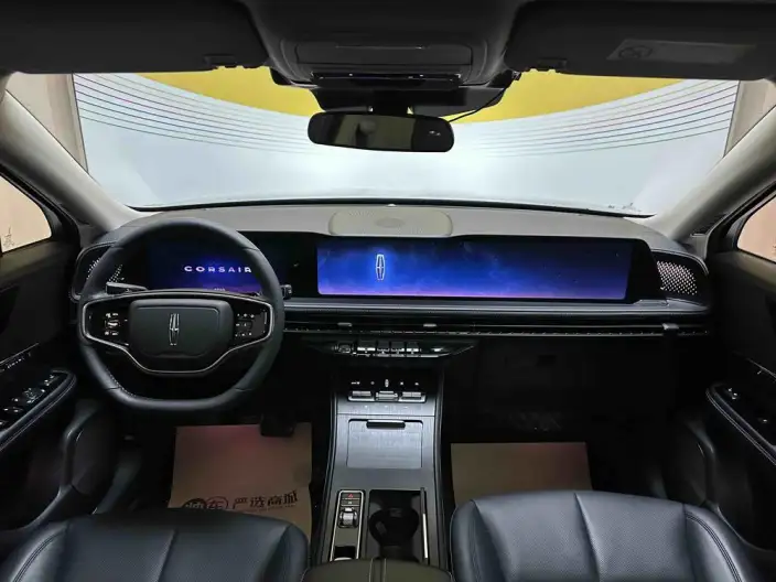 Lincoln Corsair 2024 Model 2.0T 2WD Exclusive Edition – фото 8