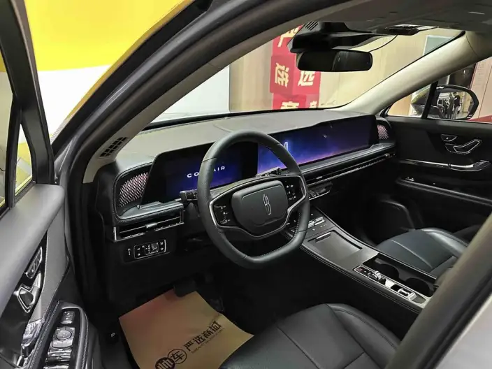 Lincoln Corsair 2024 Model 2.0T 2WD Exclusive Edition – фото 10