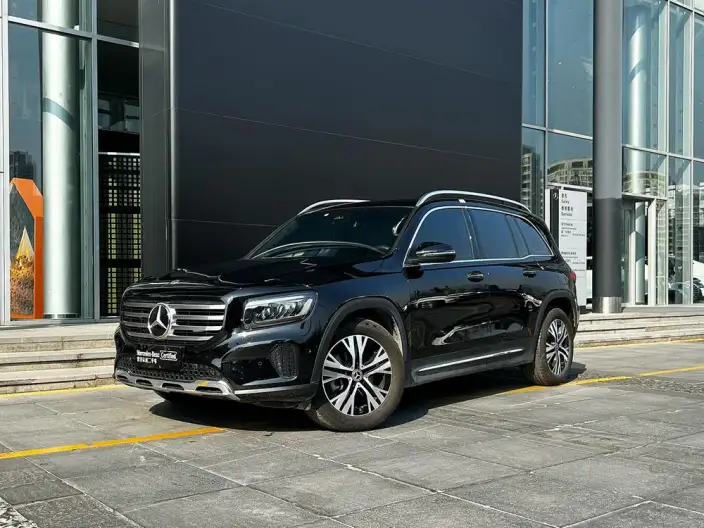 Mercedes-Benz GLB 2025 Model GLB 220 Dynamic Model – фото 1