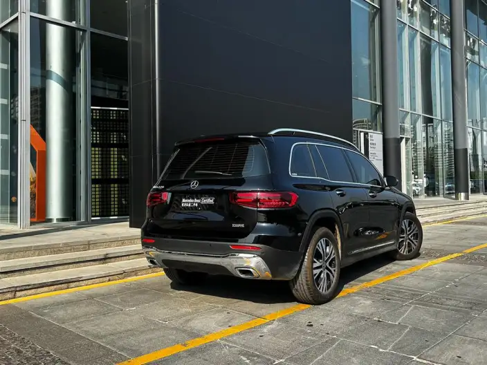 Mercedes-Benz GLB 2025 Model GLB 220 Dynamic Model – фото 5
