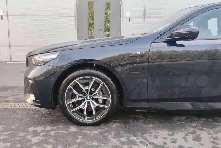 BMW i5 2025 Model eDrive40L M Sports Set – фото 6