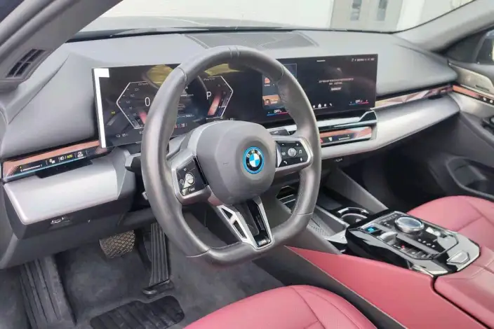 BMW i5 2025 Model eDrive40L M Sports Set – фото 7