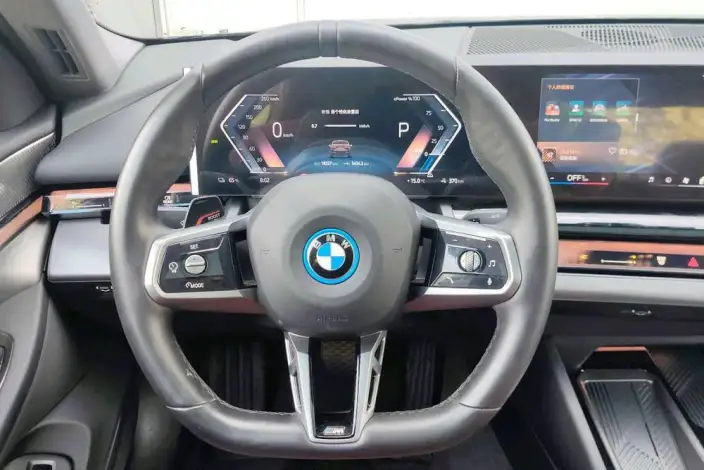 BMW i5 2025 Model eDrive40L M Sports Set – фото 9