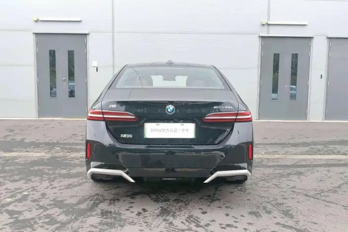 BMW i5 2025 Model eDrive35L M Sports Set – фото 4