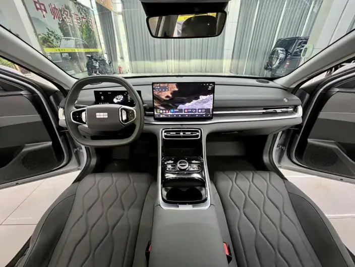 Geely Galaxy A7 EM 2025 Model 70km Luxury Xiang Edition – фото 10