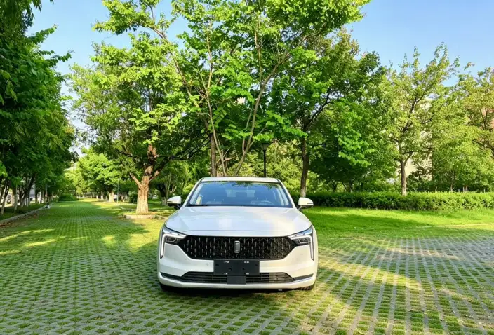 BESTUNE B70 2022 Model Third generation 2.0T Automatic Smart Enjoy Model