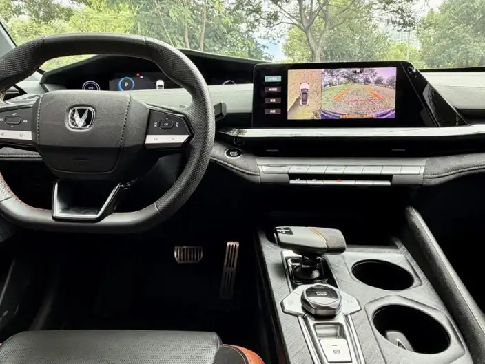 Changan UNI-V 2022 Model 2.0T Leading speed Edition – фото 10