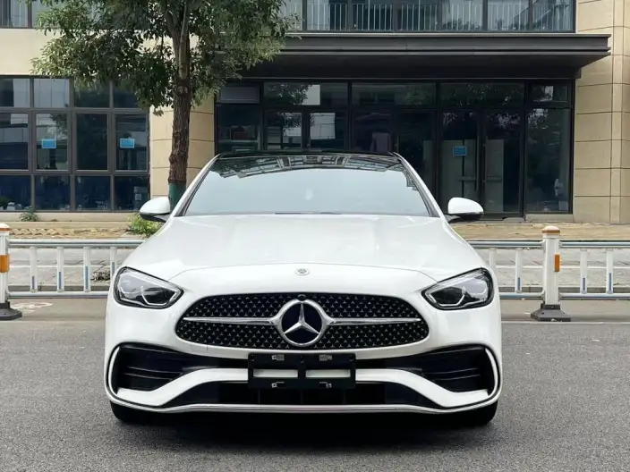Mercedes-Benz C-Class 2024 Model Facelift C 260 L Sports Edition – фото 2