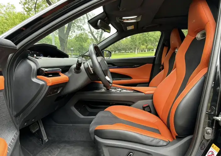 Changan UNI-V 2023 Model 1.5T Sports Edition – фото 9