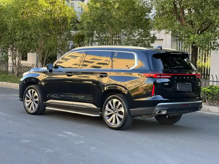 EXEED Lanyue 2023 Model 2.0T 2WD Star Edition - VII seat – фото 4
