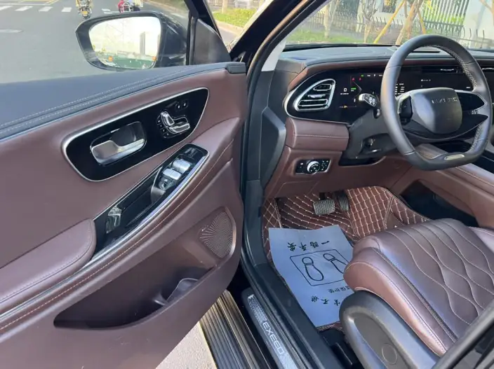 EXEED Lanyue 2023 Model 2.0T 2WD Star Edition - VII seat – фото 7