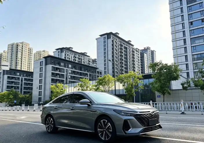 Chery Arrizo 8 2025 Model 1.6TGDI DCT Smart
