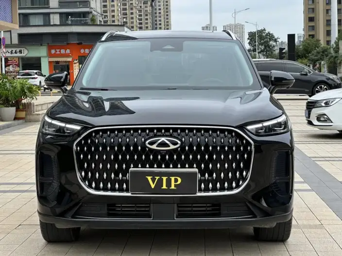 Chery Tiggo 8L 2024 Model 2.0T Automatic Deluxe Edition
