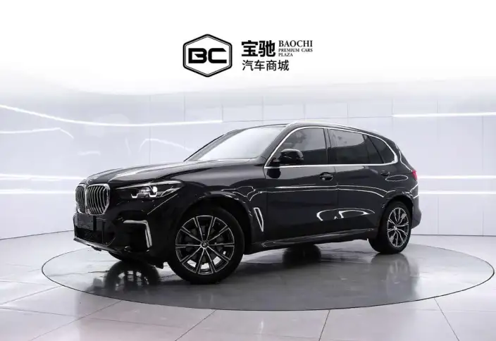 BMW X5 2022 Model xDrive 30Li M Sports Set – фото 1