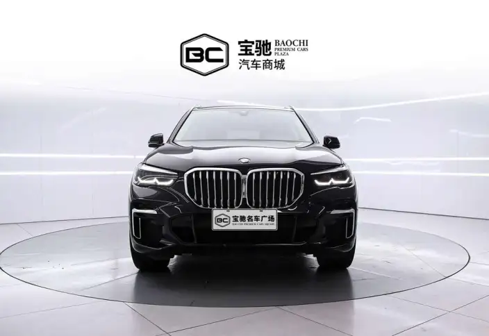 BMW X5 2022 Model xDrive 30Li M Sports Set – фото 2