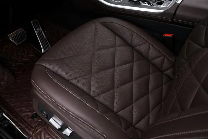 BMW X5 2022 Model xDrive 30Li M Sports Set – фото 9