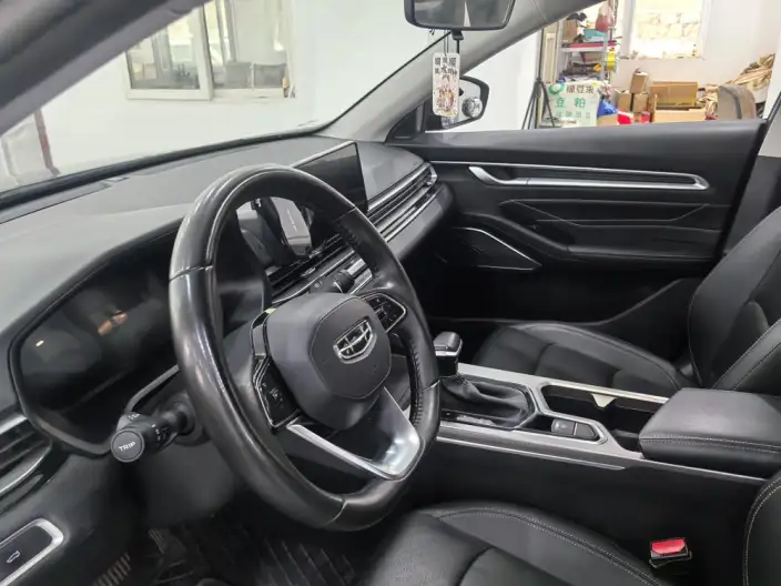 Geely Emgrand 2023 Model No. 4 Gen Champion Edition 1.5L CVT Luxury Model – фото 9