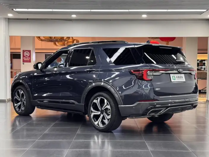 Ford Explorer 2023 Model EcoBoost 285 4WD ST-LINE 6 seat