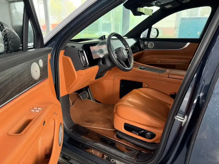 Aito M9 2024 Model Extended Range Ultra VI seat Edition – фото 8