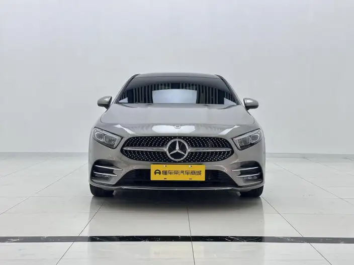 Mercedes-Benz A-class 2022 Model Facelift A 200 L Sports sedan Fashion Edition – фото 2