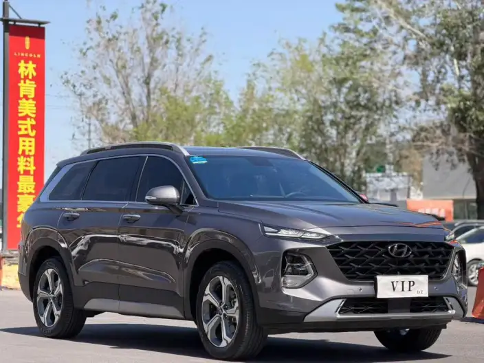 Hyundai Santa Fe 2023 Model Traveler 380T GDi GLX HTRAC 4WD Elite Edition