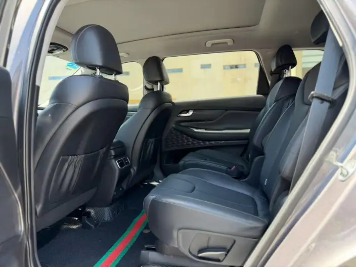 Hyundai Santa Fe 2023 Model Traveler 380T GDi GLX HTRAC 4WD Elite Edition – фото 10