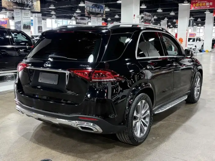 Mercedes-Benz GLE Imported 2022 Model GLE 350 4MATIC Fashion Model – фото 6