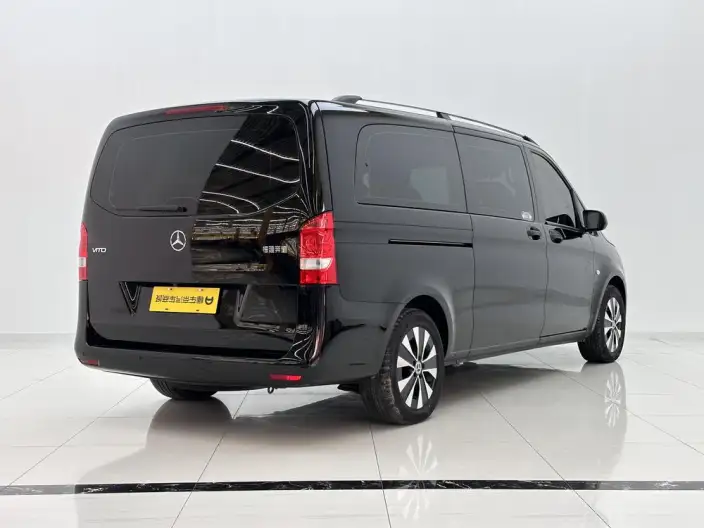 Viano 2023 Model 2.0T Business Edition 7 seat – фото 7