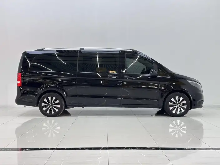 Viano 2023 Model 2.0T Business Edition 7 seat – фото 8