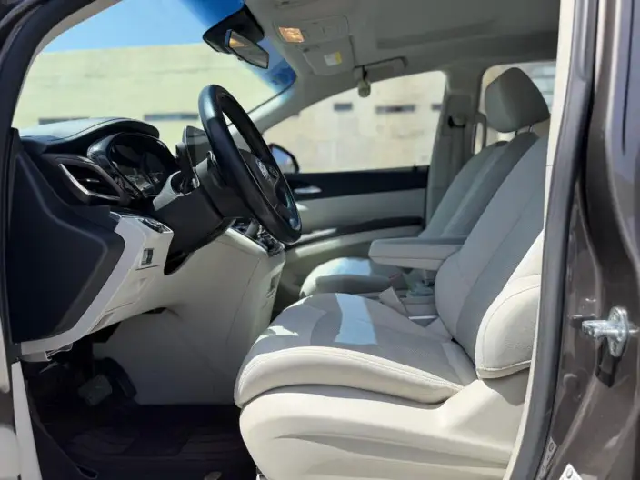 Buick GL8 2023 Model Business class 2.0T Comfort Model – фото 8