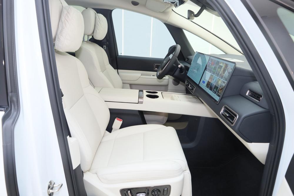Li Auto MEGA 2025 Model Home Family Special Edition – фото 30